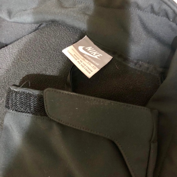 Nike Jacket - Picture 6 of 7